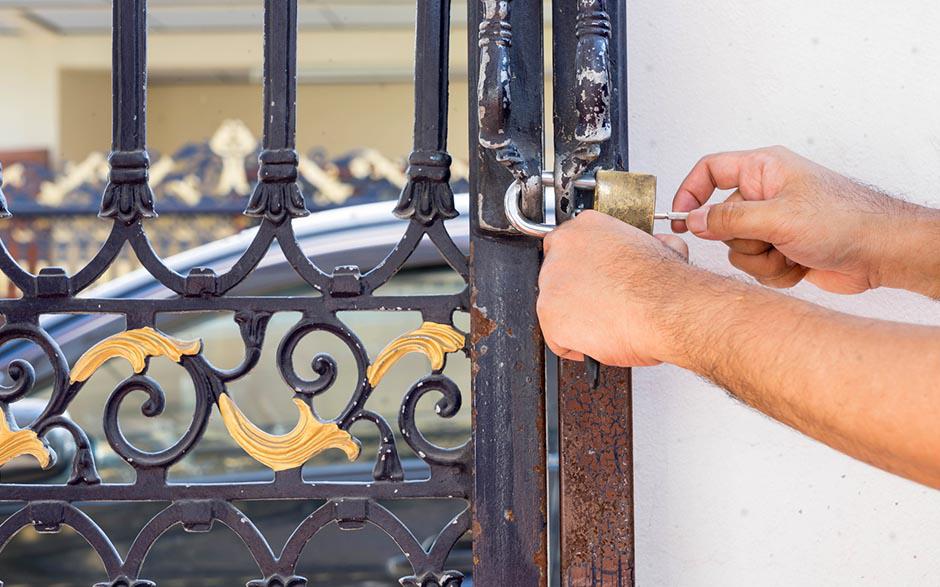 serrure de porte prix Le Mesnil-Saint-Denis